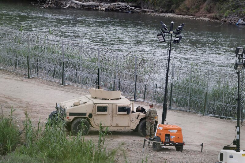 Soldados en la frontera