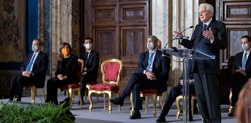 El presidente italiano Sergio Mattarella pronuncia un discurso ante el Parlamento
