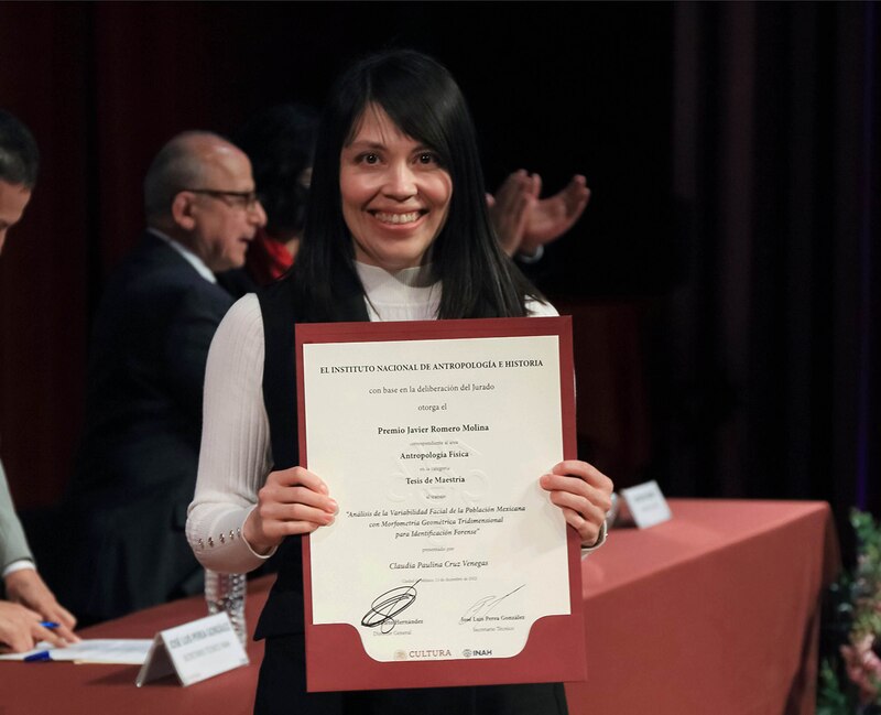 Title: Entrega el INAH el Premio Javier Romero Molina a tesis de maestría en Antropología Física