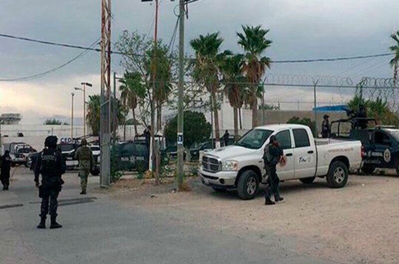 Enfrentamiento entre reos y policías deja 10 muertos en cárcel de Ciudad Juárez