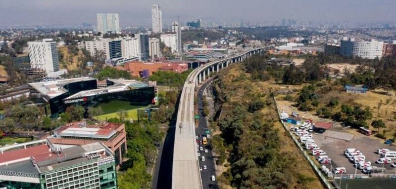 Viaducto elevado de la Ciudad de México