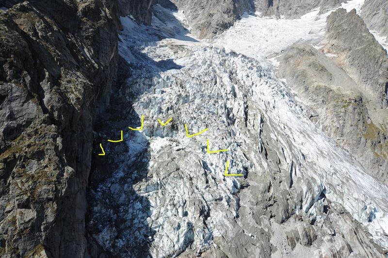 Imagen de una grieta en un glaciar.