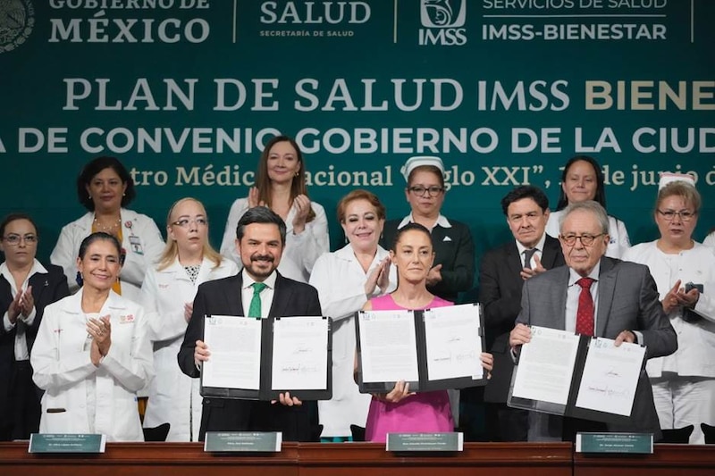 Title: Convenio entre el Gobierno de México y el IMSS para brindar servicios de salud gratuitos a población sin seguridad social