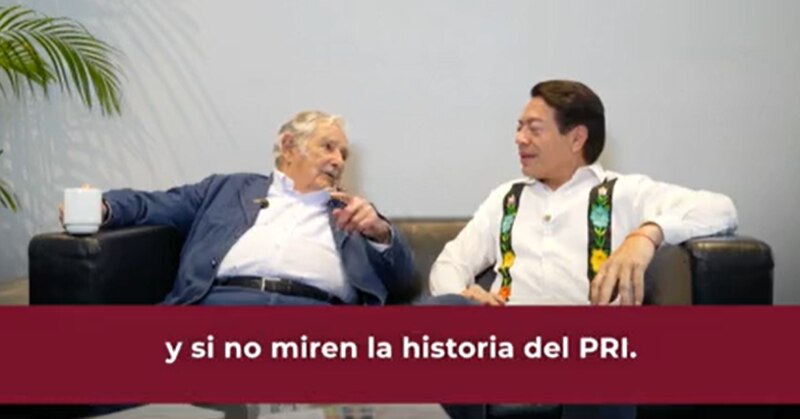 AMLO y Bartlett hablando de la historia del PRI