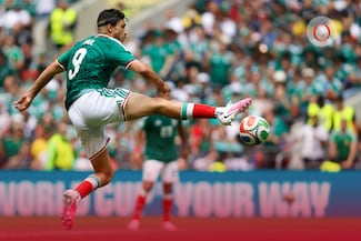 Raúl Jiménez anota el segundo gol para México y se convierte en el jugador 46 con gol en una Copa Mundial