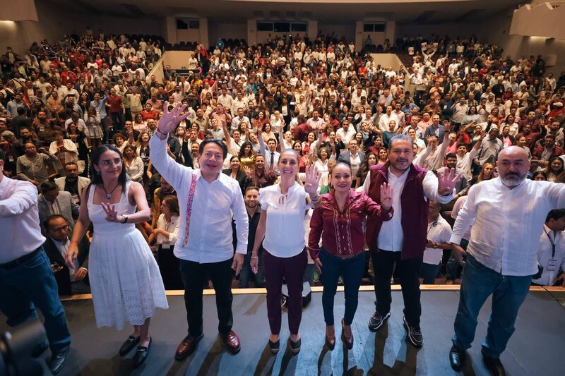 Políticos mexicanos en un evento