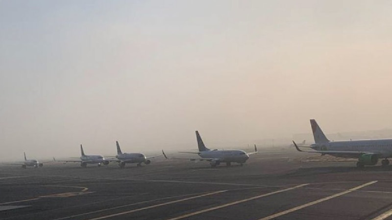 Aviones en el aeropuerto