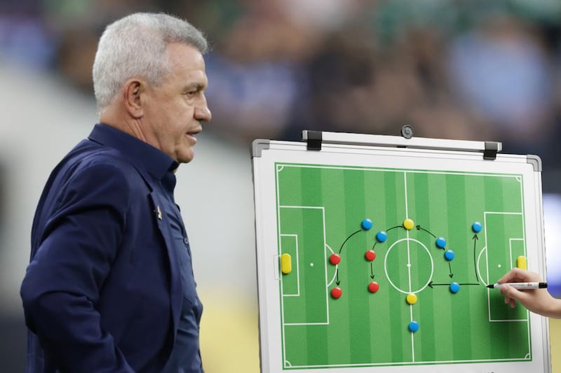 Javier Aguirre anunció su convocatoria de jugadores