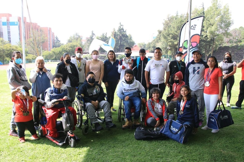 Atletas con discapacidad en una competencia