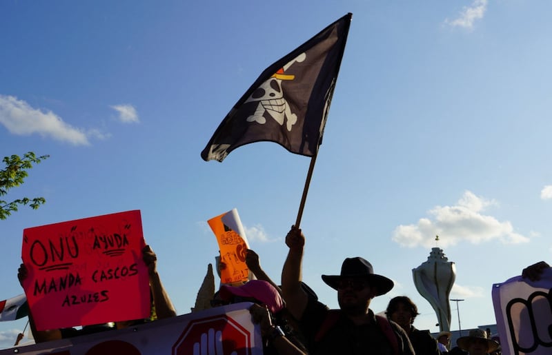 Miles de personas participaron en la denominada marcha de la “Generación Z”