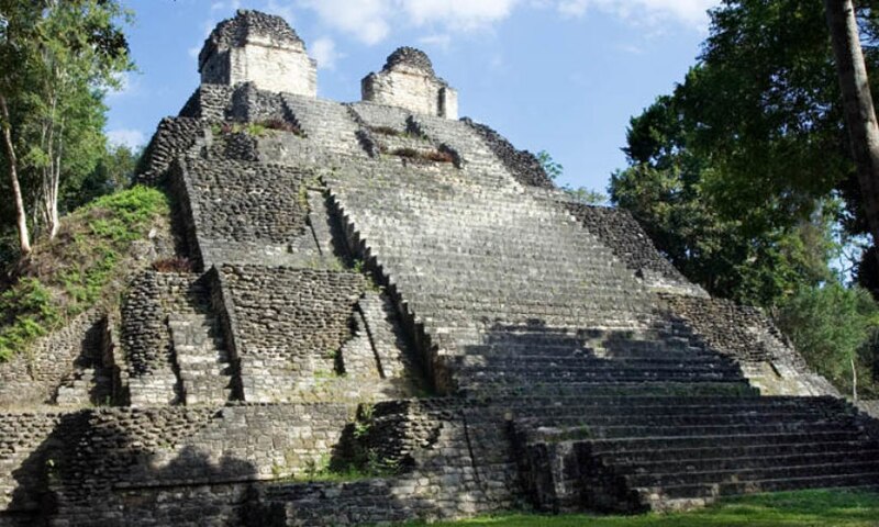 Pirámide maya de Uxmal