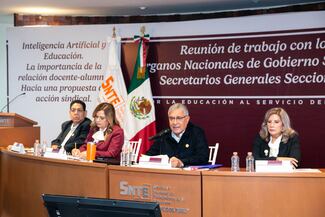 SNTE plantea Formación Docente y Reafirma Rol Docente Frente a la Tecnología