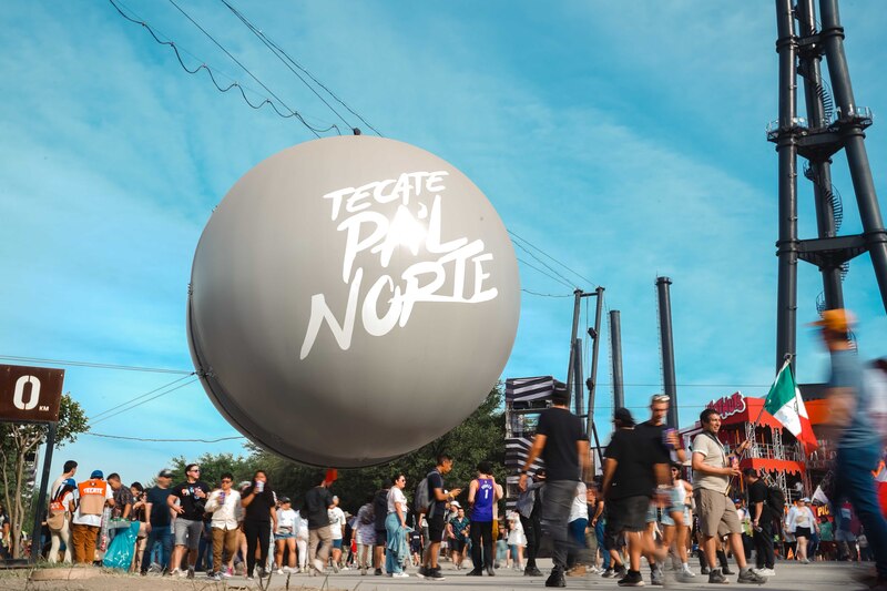 El festival Tecate Pal Norte es uno de los festivales de música más importantes de México. Se celebra anualmente en Monterrey, Nuevo León, y reúne a artistas de talla nacional e internacional.