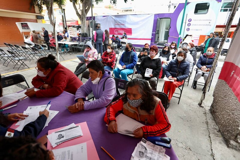 Jornada de vacunación contra el COVID-19 en México