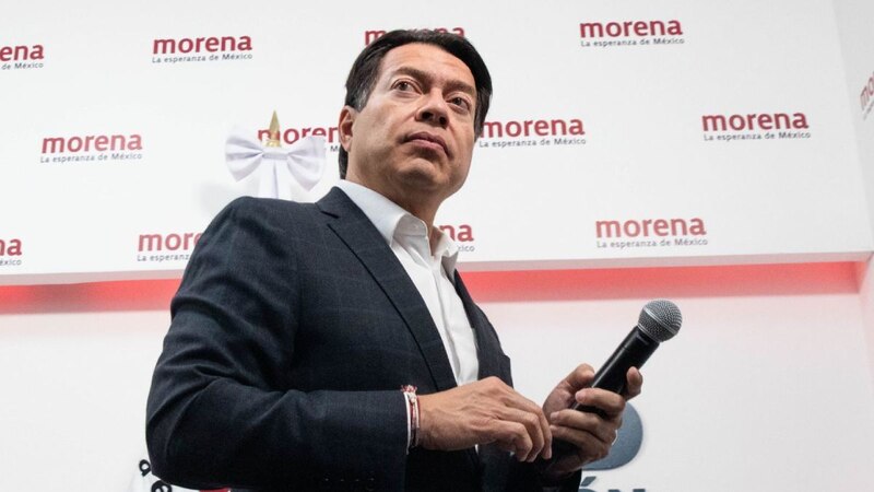 El presidente mexicano Andrés Manuel López Obrador habla en una conferencia de prensa.
