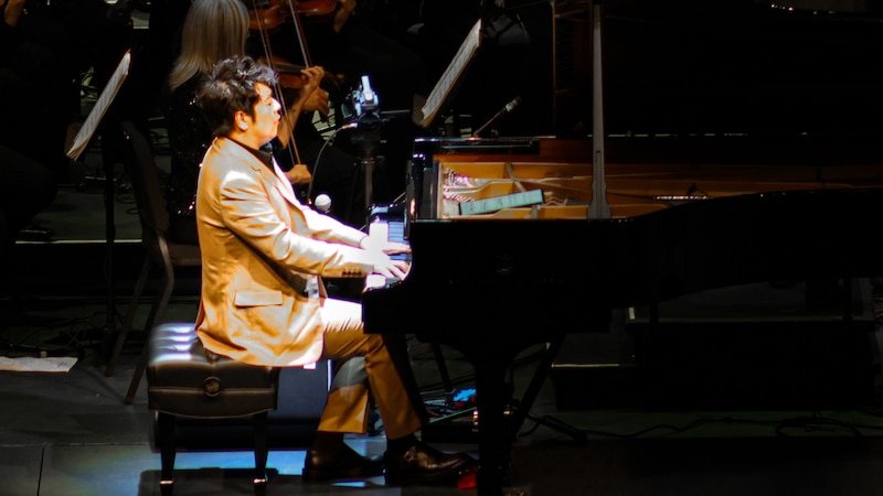 Yiruma, el famoso pianista surcoreano, en concierto.