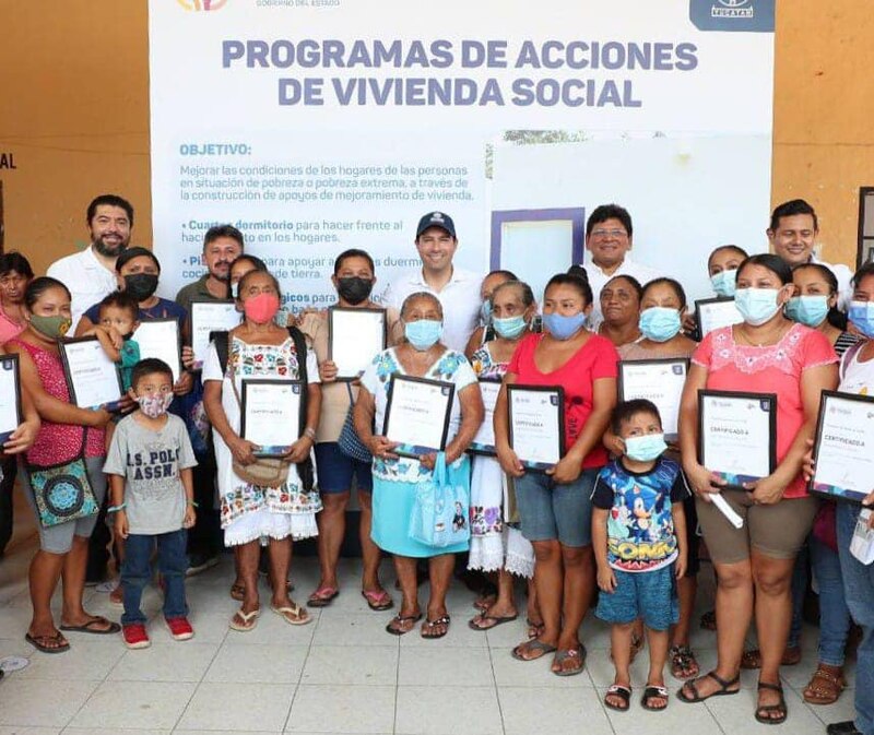 Possible title: Entrega de apoyos para mejoramiento de vivienda en el municipio de San Juan del Río