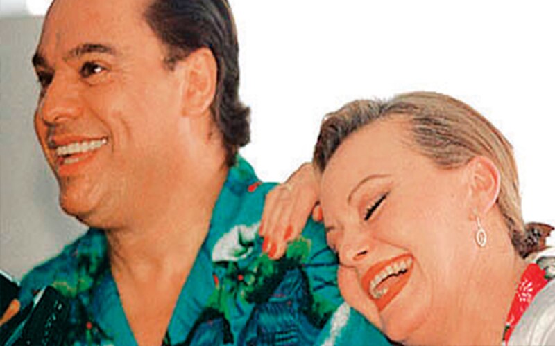 Cantante mexicano Luis Miguel y la actriz Aracely Arámbula