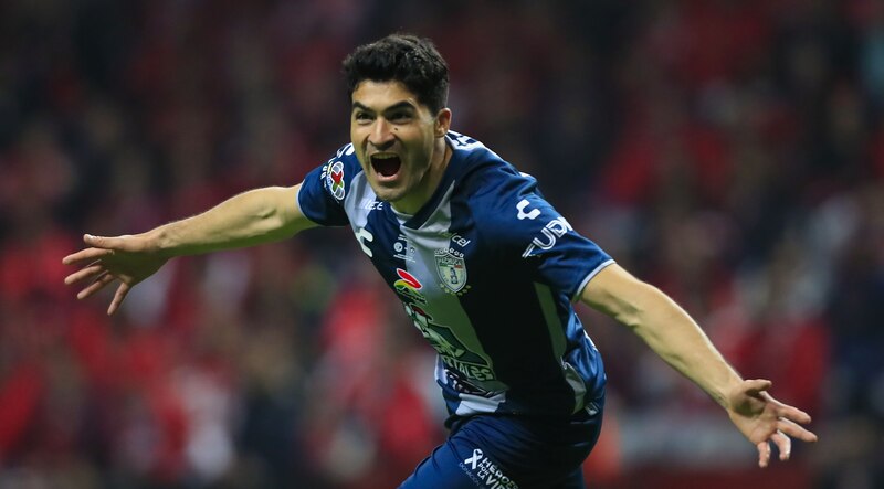 ¡Golazo de chilena!
