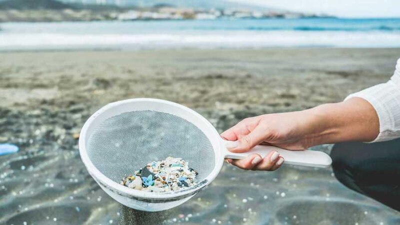 La contaminación de los océanos por plástico