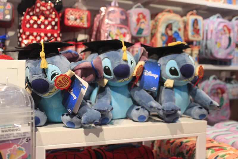 Productos de la Disney Store en Plaza Perisur