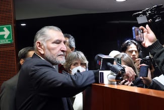 Adán, tierra y lodo 