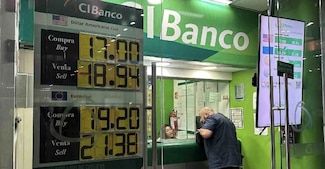 HR Ratings baja calificación a CI Banco e Intercam tras los señalamientos de EU 