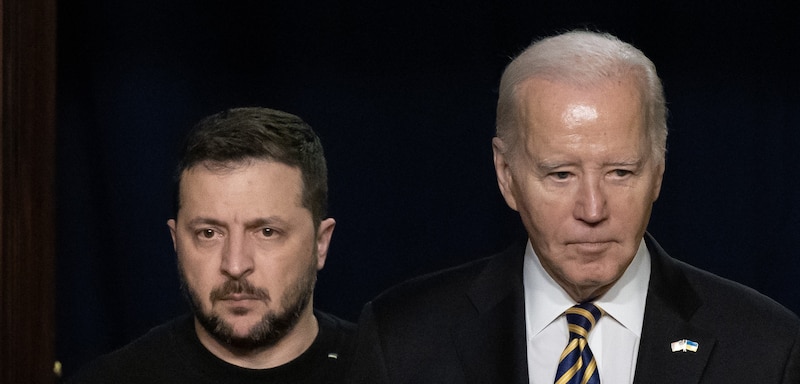 El presidente Biden y el presidente Zelensky en una conferencia de prensa conjunta