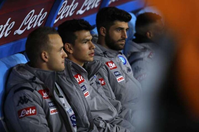 Jugadores del Valencia en el banquillo