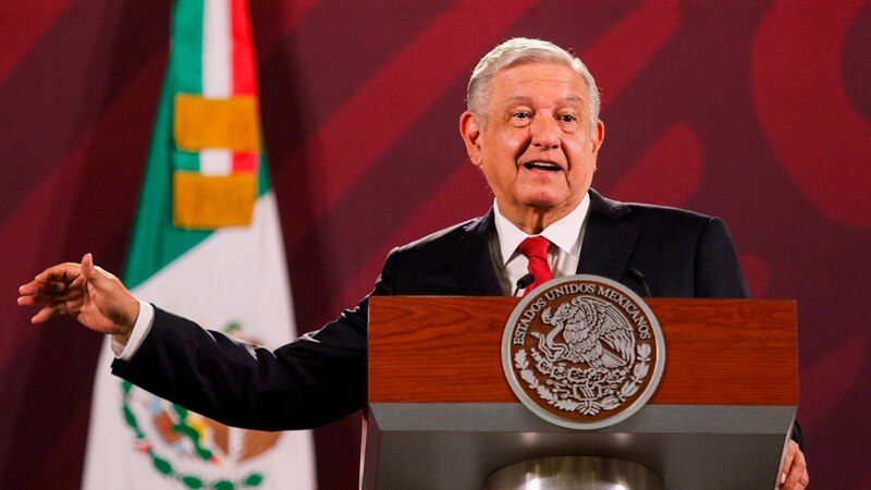 El presidente Andrés Manuel López Obrador da un discurso.