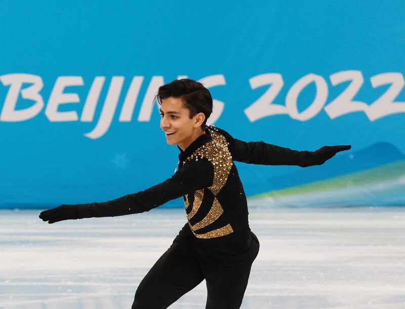 patinador artístico sobre hielo