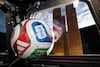 La NASA envía el balón oficial del Mundial al espacio