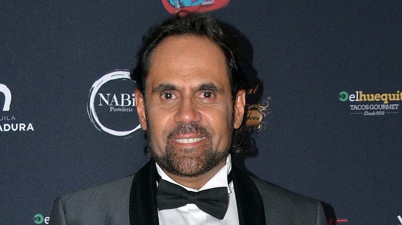 El actor mexicano Roberto Palazuelos en la alfombra roja