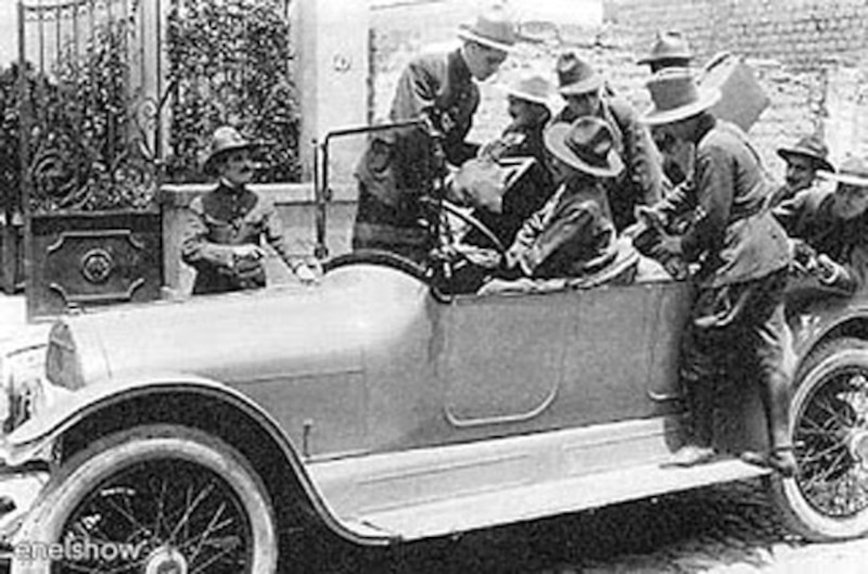 Pancho Villa y su Estado Mayor