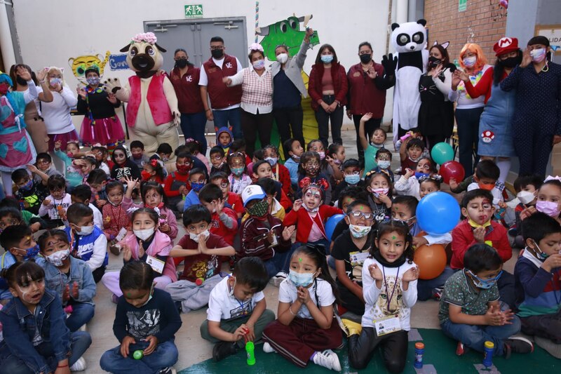 ¡Diversión asegurada! Los niños se la pasaron en grande en la fiesta infantil.