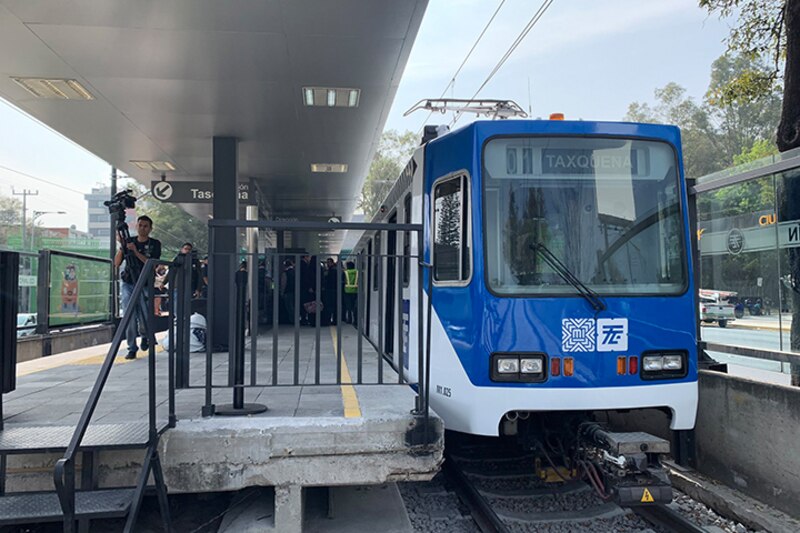 Tren ligero en la Ciudad de México