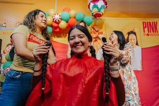 Entrega Vero Delgadillo donativo a Nariz Roja para fortalecer atención a pacientes con cáncer