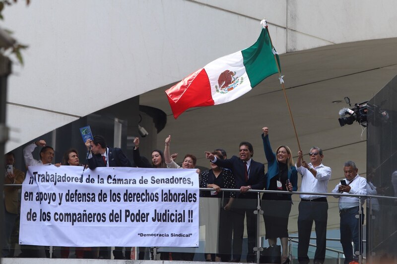 Trabajadores de la Cámara de Senadores defienden derechos laborales