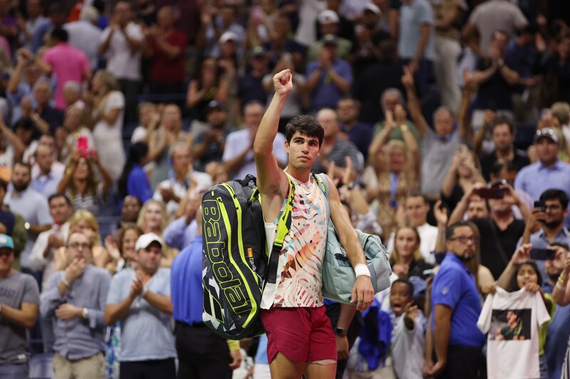 Carlos Alcaraz, el joven español que está rompiendo récords en el tenis mundial