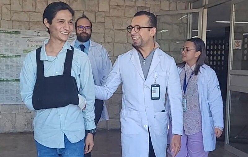 Paciente con tumor en el brazo izquierdo es dado de alta tras exitosa cirugía