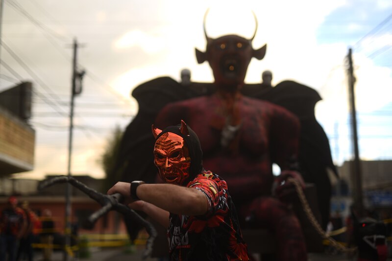 El diablo suelto en la ciudad