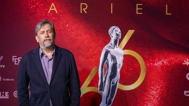 El actor mexicano Ariel López Padilla en la alfombra roja de los Premios Ariel 2023