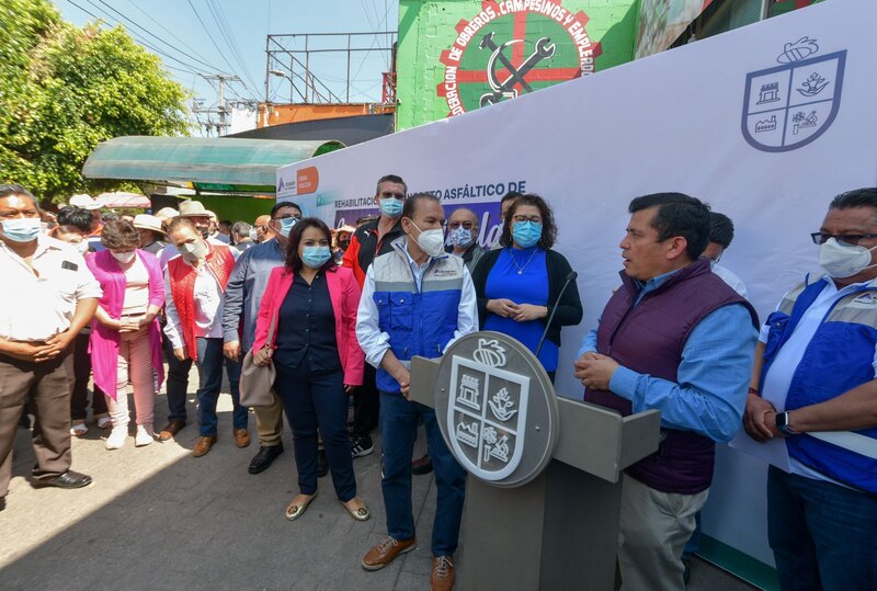 Entrega de apoyos a damnificados por lluvias en Chiapas