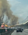 Se incendia pipa de gas en puente de La Concordia, en Iztapalapa; hay 57 lesionados