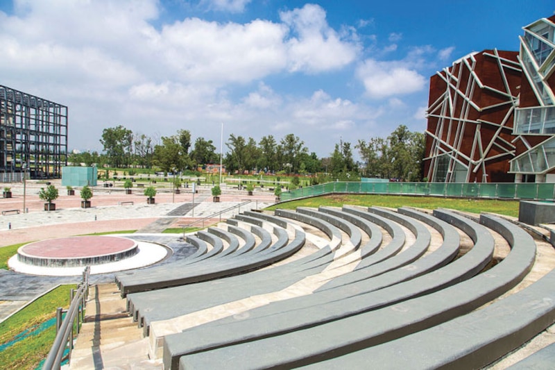 Anfiteatro al aire libre en una universidad