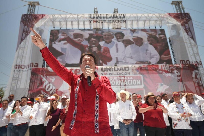 AMLO encabeza mitin en el Zócalo