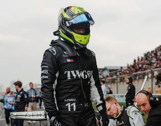 Sergio Pérez y Alex Albon, citados por los comisarios por choque en Japón