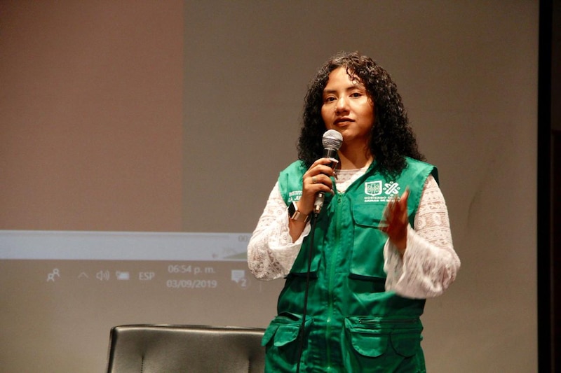 La Secretaria de Educación Pública, Delfina Gómez Álvarez, durante una conferencia de prensa.