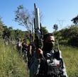 Hasta 120 menores son forzados al día a sumarse a las filas del narco; la mitad, enganchados por amigos