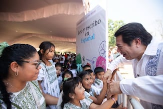 Mario Delgado anuncia entrega de libros de texto en lenguas originarias